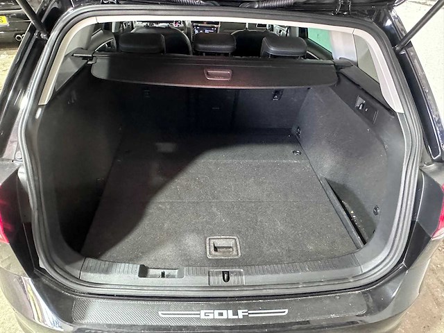 Volkswagen - golf - 2.0 tdi highline - xd-088-n- - afbeelding 13 van  22