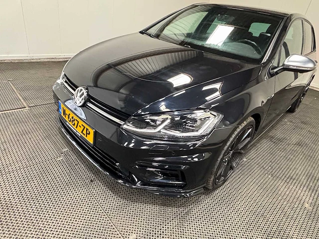 Volkswagen - golf - 2.0 tsi 4motion r - car - 2017 - afbeelding 39 van  40