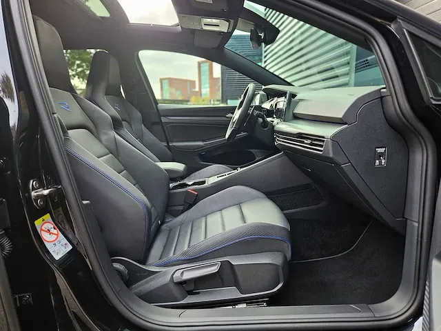 Volkswagen - golf - 2.0 tsi r 4motion - r-618-hx - fabrieksgarantie - afbeelding 17 van  36