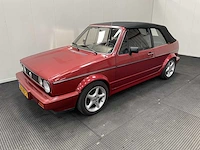 Volkswagen - golf - cabriolet - oldtimer - 1983 - afbeelding 7 van  36