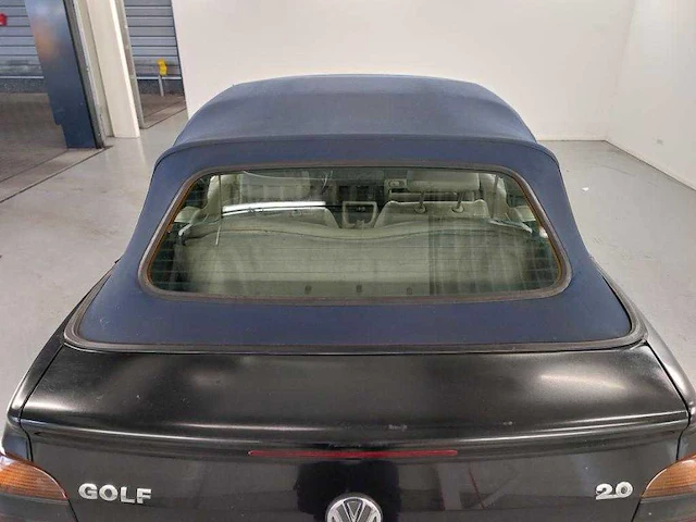 Volkswagen - golf - cabriolet - personenauto - afbeelding 7 van  19