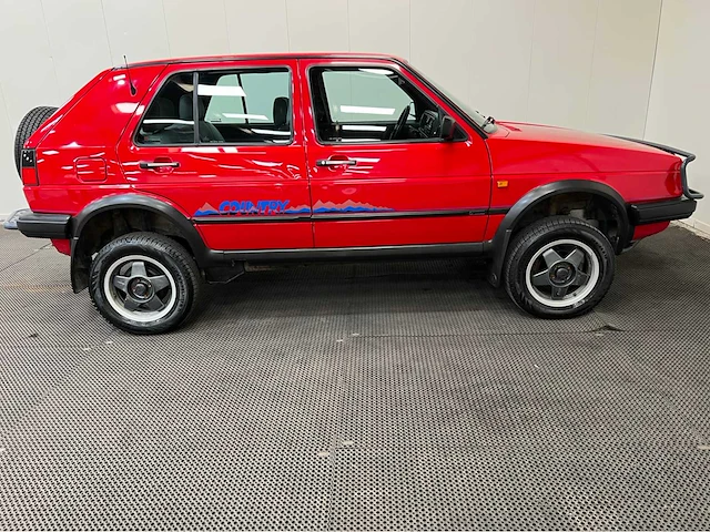 Volkswagen - golf - montana - country - syncro - youngtimer - 1992 - afbeelding 34 van  36