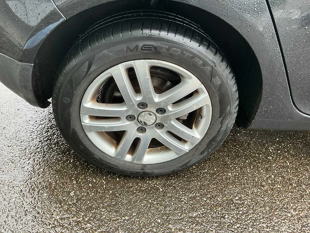 Volkswagen - golf - personenauto (08-xd-vl) - afbeelding 11 van  22