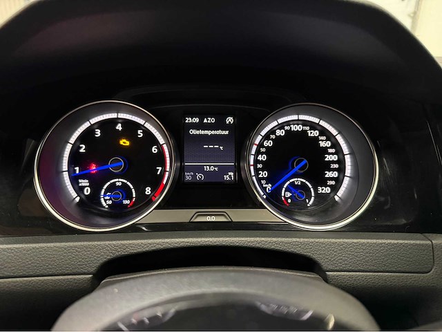 Volkswagen - golf - r - 300pk - personenauto - 2014 - afbeelding 28 van  34