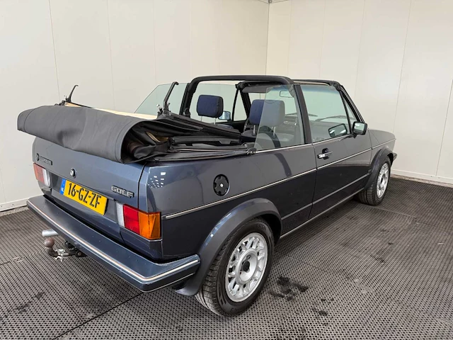 Volkswagen - golf 1 - cabriolet - oldtimer - 1985 - afbeelding 5 van  42