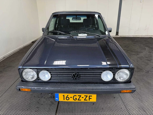 Volkswagen - golf 1 - cabriolet - oldtimer - 1985 - afbeelding 7 van  42