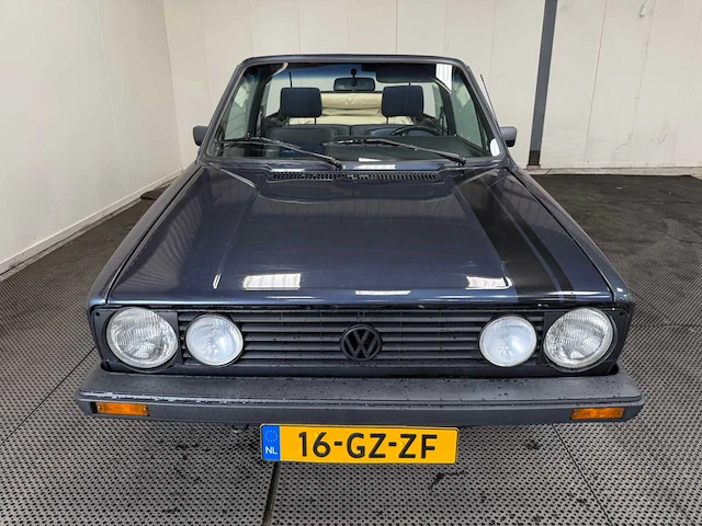 Volkswagen - golf 1 - cabriolet - oldtimer - 1985 - afbeelding 8 van  42