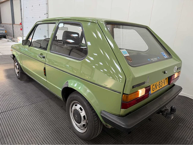 Volkswagen - golf 1 - diesel - oldtimer - 1981 - afbeelding 23 van  27