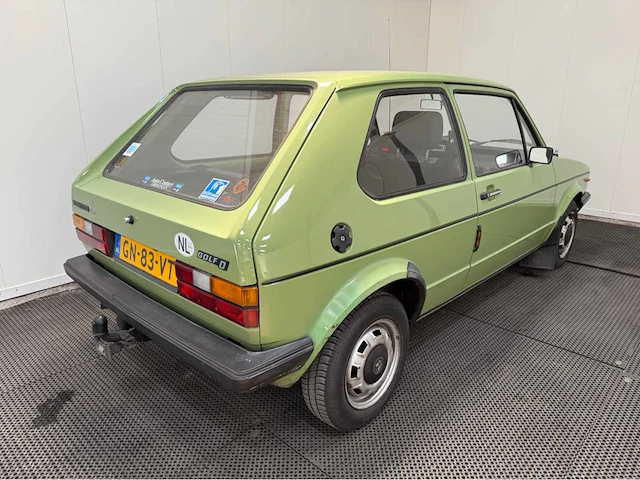 Volkswagen - golf 1 - diesel - oldtimer - 1981 - afbeelding 26 van  27