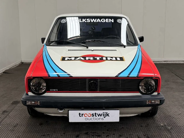 Volkswagen - golf 1 - martini uitgevoerd - oldtimer - 1983 - afbeelding 3 van  34