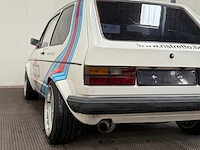 Volkswagen - golf 1 - martini uitgevoerd - oldtimer - 1983 - afbeelding 5 van  34