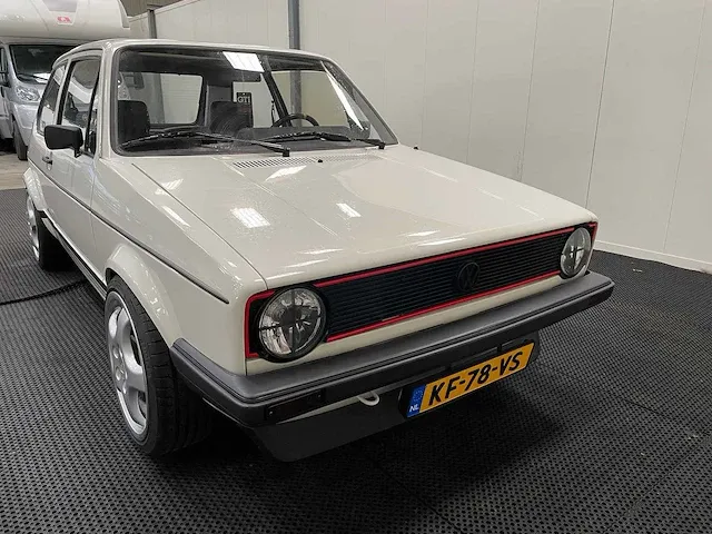 Volkswagen - golf 1- 2.0 16v - oldtimer - afbeelding 5 van  36