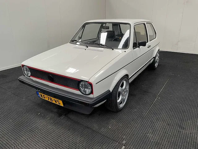 Volkswagen - golf 1- 2.0 16v - oldtimer - afbeelding 7 van  36