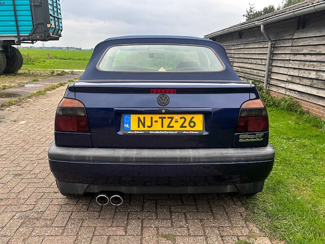Volkswagen - golf cabriolet - 2.0 avantgarde - classic cars >15 - afbeelding 25 van  30