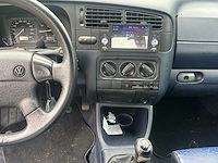 Volkswagen - golf cabriolet - 2.0 avantgarde - classic cars >15 - afbeelding 30 van  30