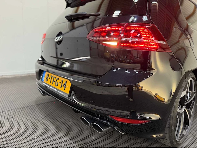 Volkswagen - golf r - golf 7r - personenauto - 2014 - afbeelding 3 van  36