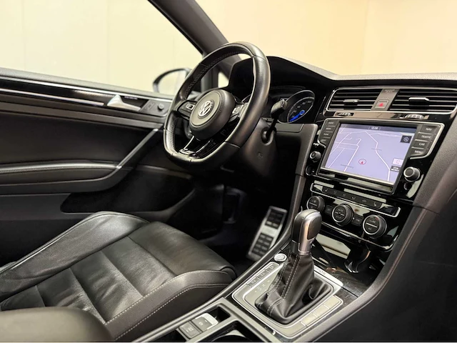 Volkswagen - golf r - golf 7r - personenauto - 2014 - afbeelding 5 van  36