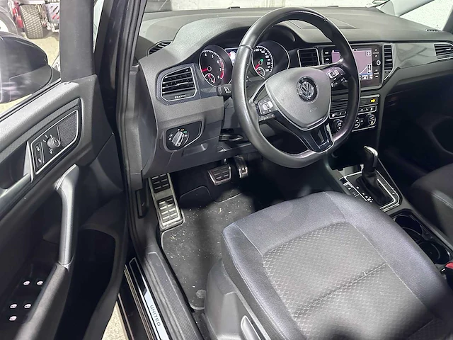 Volkswagen - golf sportsvan - 1.5 tsi automaat act highline. - hpd-10-d - afbeelding 22 van  22