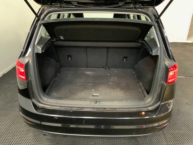 Volkswagen - golf sportsvan - comfortline - 2015 - afbeelding 8 van  11