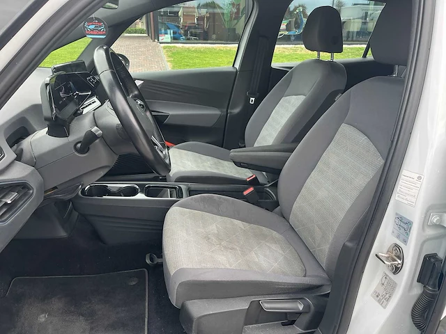 Volkswagen - id.3 - first 58 kwh - j-768-xl - afbeelding 15 van  31