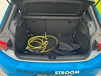 Volkswagen - id.3 - first 58 kwh - j-768-xl - afbeelding 28 van  31