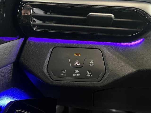 Volkswagen - id.4 - pro advantage 77 kwh - personenauto - afbeelding 20 van  22