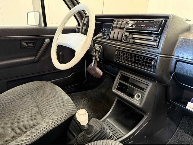 Volkswagen - jetta cl - oldtimer - 1985 - afbeelding 3 van  28