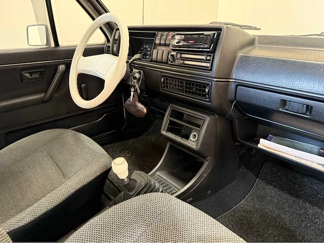 Volkswagen - jetta cl - oldtimer - 1985 - afbeelding 4 van  28