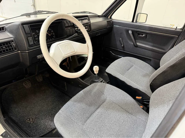 Volkswagen - jetta cl - oldtimer - 1985 - afbeelding 6 van  28