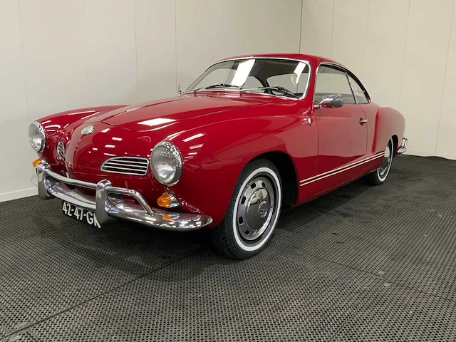 Volkswagen - karmann ghia 1500 - coupé - oldtimer - 1968 - afbeelding 1 van  35