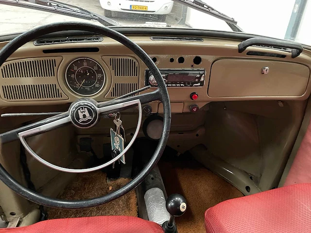 Volkswagen - kever - 1300 a - oldtimer - 1970 - afbeelding 13 van  38