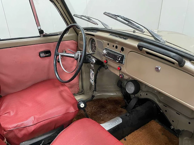 Volkswagen - kever - 1300 a - oldtimer - 1970 - afbeelding 14 van  38