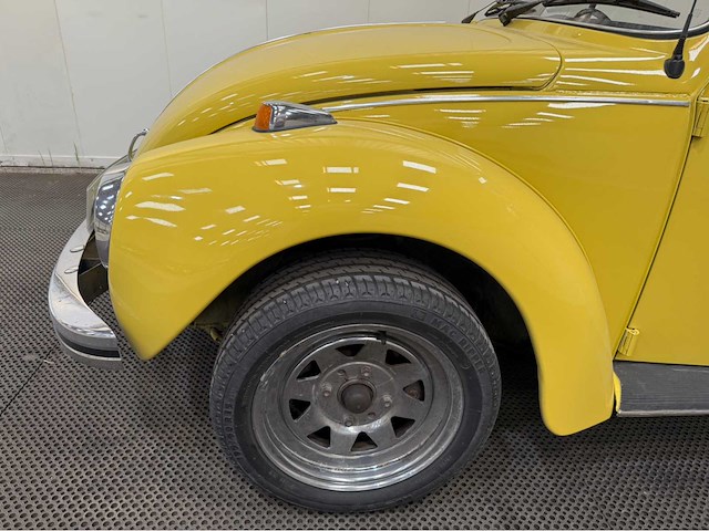 Volkswagen - kever - 1303 s - oldtimer - 1973 - afbeelding 9 van  31