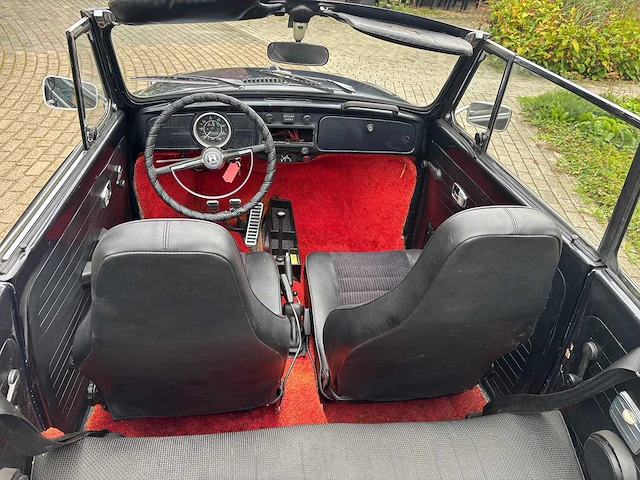 Volkswagen - kever - 15 cabriolet - 1970 - classic cars >15 - afbeelding 13 van  40