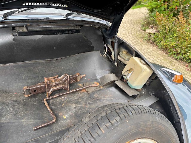 Volkswagen - kever - 15 cabriolet - 1970 - classic cars >15 - afbeelding 13 van  40