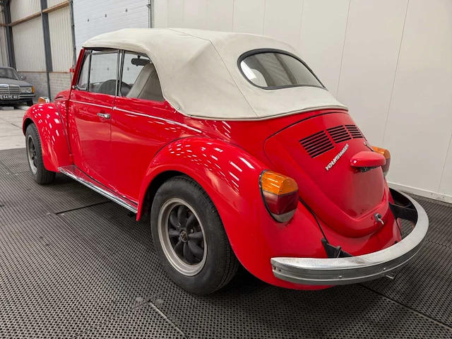 Volkswagen - kever - cabrio cabriolet - oldtimer - 1973 - afbeelding 2 van  34