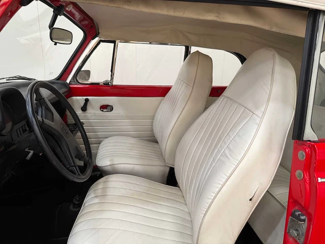 Volkswagen - kever - cabrio cabriolet - oldtimer - 1973 - afbeelding 8 van  34