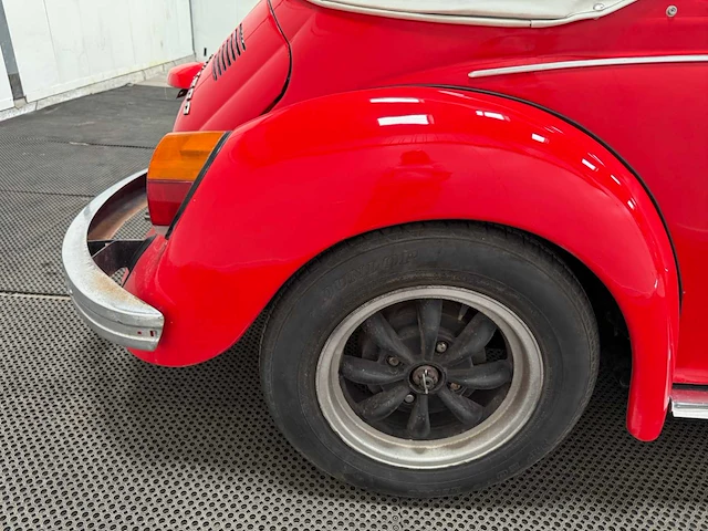 Volkswagen - kever - cabrio cabriolet - oldtimer - 1973 - afbeelding 26 van  34