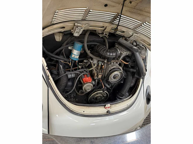 Volkswagen - kever - cabriolet - oldtimer - 1979 - afbeelding 30 van  44