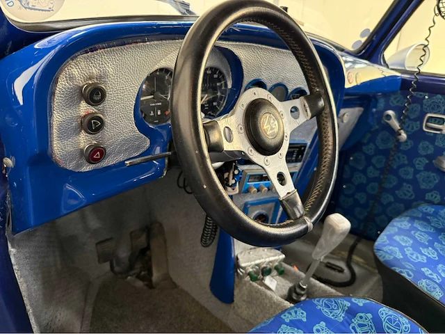 Volkswagen - kever - oldtimer - 1974 - afbeelding 4 van  31