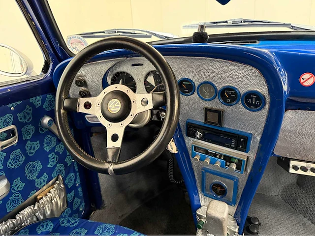Volkswagen - kever - oldtimer - 1974 - afbeelding 6 van  31