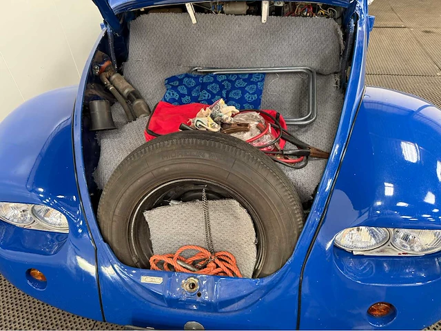 Volkswagen - kever - oldtimer - 1974 - afbeelding 11 van  31