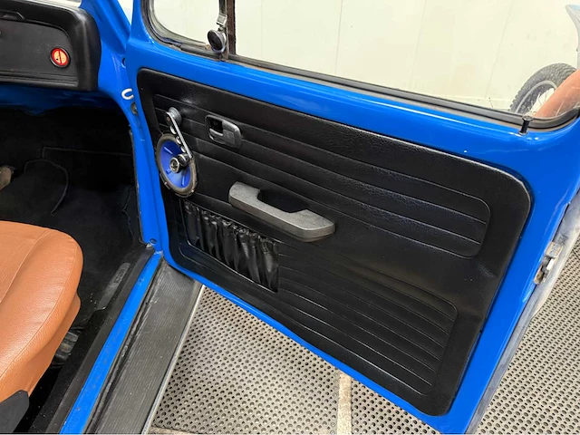 Volkswagen - kever - oldtimer - 1983 - afbeelding 26 van  27