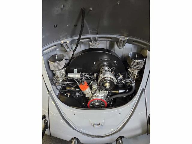 Volkswagen - kever - oldtimer - afbeelding 2 van  10