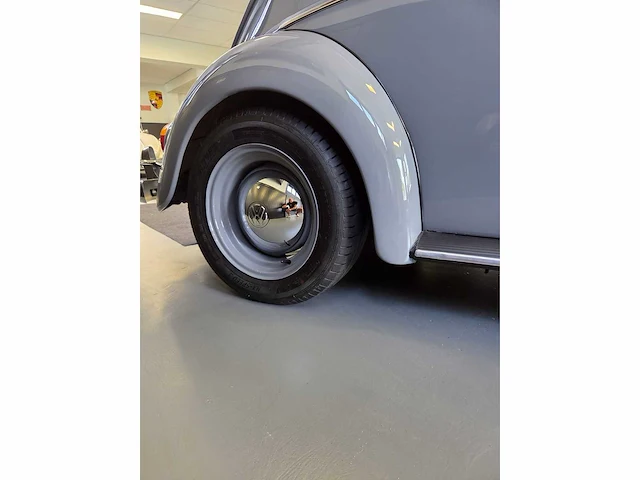 Volkswagen - kever - oldtimer - afbeelding 8 van  10