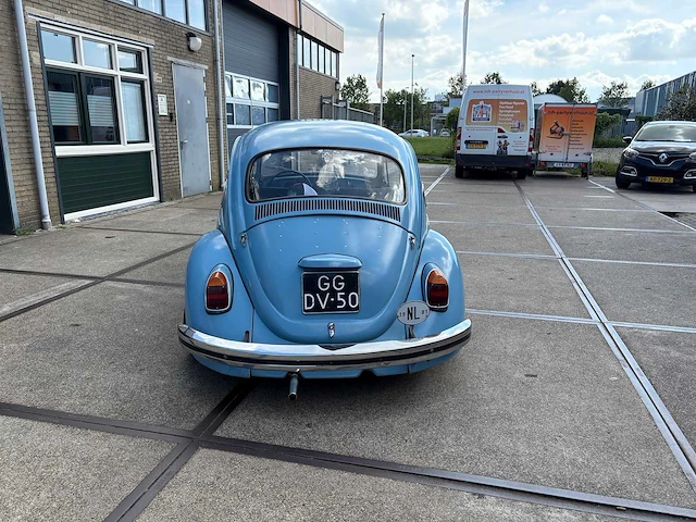 Volkswagen - kever - oldtimer - afbeelding 12 van  15