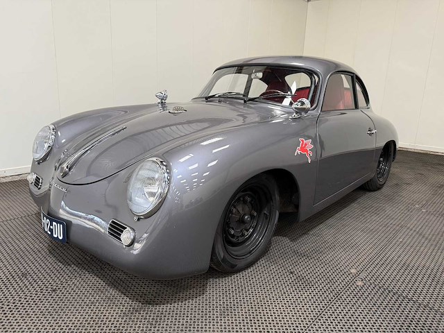 Volkswagen - kever - reutter - oldtimer - 1967 - afbeelding 1 van  57