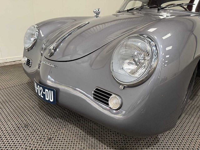 Volkswagen - kever - reutter - oldtimer - 1967 - afbeelding 13 van  57