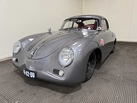 Volkswagen - kever - reutter - oldtimer - 1967 - afbeelding 12 van  57