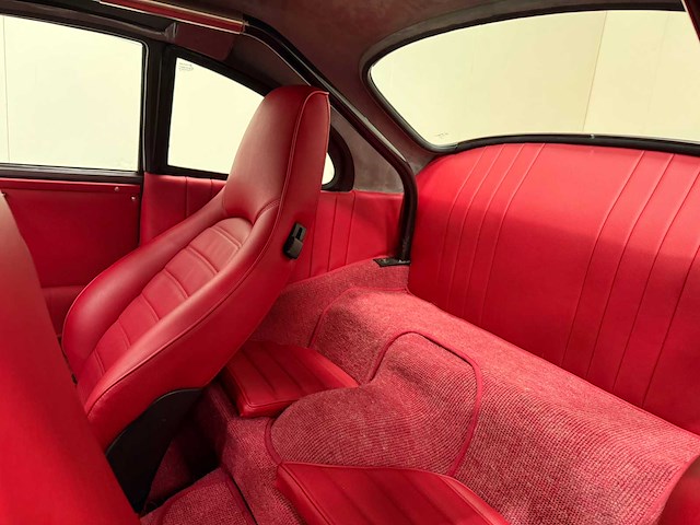 Volkswagen - kever - reutter - oldtimer - 1967 - afbeelding 28 van  57